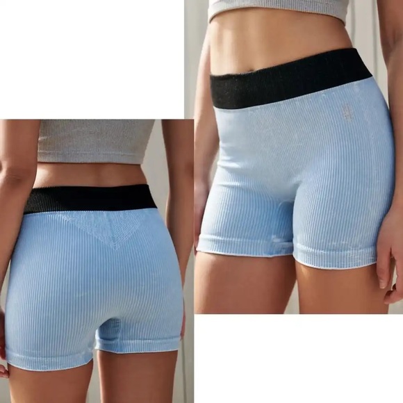 NWT - Free People Movement - Pranja Short - Picture 2 of 2